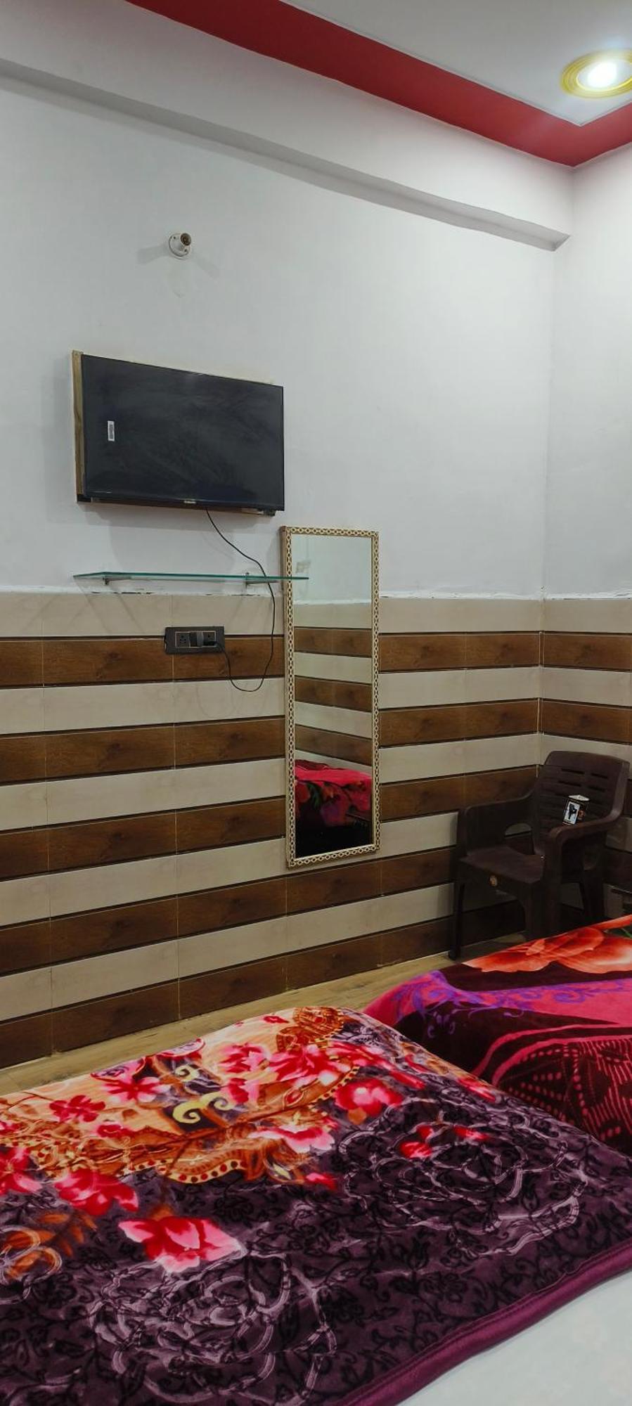 K.D.Dham Near Prem Mandir1 Hotel Vrindāvan Exterior photo
