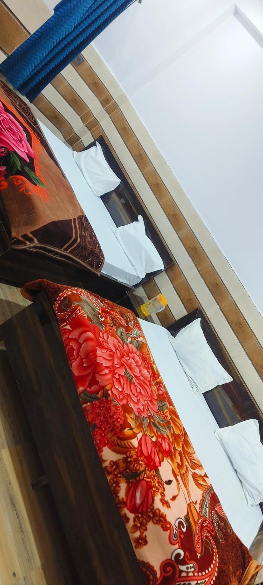 K.D.Dham Near Prem Mandir1 Hotel Vrindāvan Exterior photo